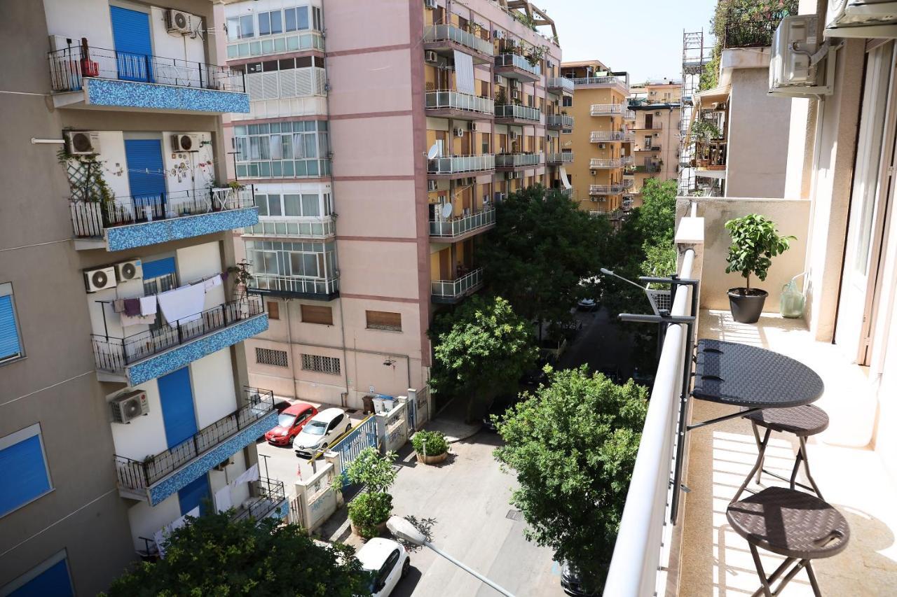 Ferienwohnung La Casa Del Maggiore, Tra Mare E Centro Palermo Exterior foto